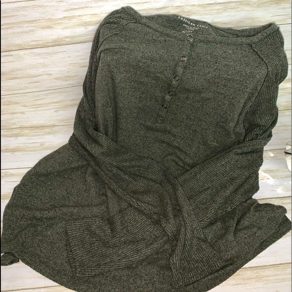 American Eagle Soft and Sexy Plush Five Button Henley Shirt (Size L - 10/12)